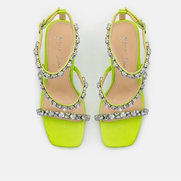Betsey Johnson Perry Citron - Picture 3 of 5